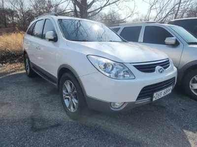 Hyundai Veracruz 2015, 196965 км, за 6435.67 USD