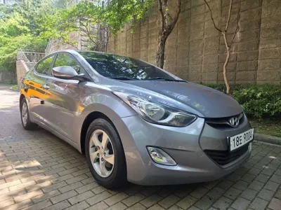 Hyundai Avante 2011, 118993 км, за 1947.88 USD