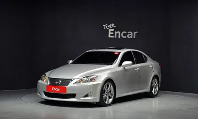 Lexus IS · 2010 год