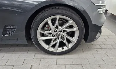 Genesis G70 2021, 67222 км, за 18175.91 USD - фото 21