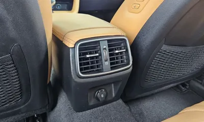 Genesis G70 2021, 67222 км, за 18175.91 USD - фото 31