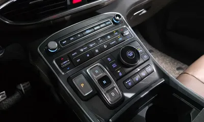 Hyundai Santafe 2022, 54977 км, за 15747.67 USD - фото 9