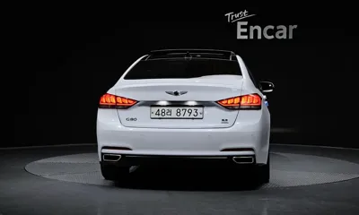 Hyundai Genesis 2016, 107967 км, за 9452.68 USD