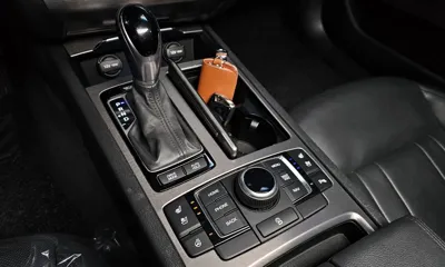 Hyundai Genesis 2016, 107967 км, за 9452.68 USD - фото 9
