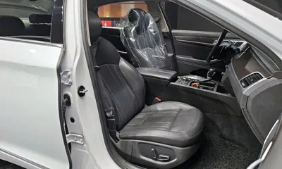 Hyundai Genesis 2016, 107967 км, за 9452.68 USD - фото 10