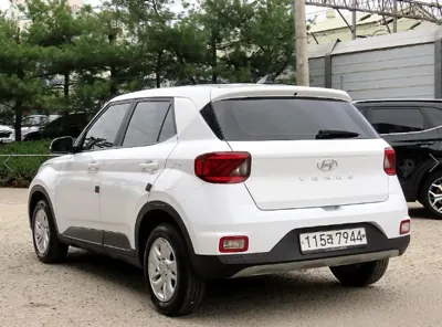 Hyundai Venue 2020, 66829 км, за 6833.88 USD