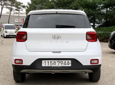 Hyundai Venue 2020, 66829 км, за 6833.88 USD