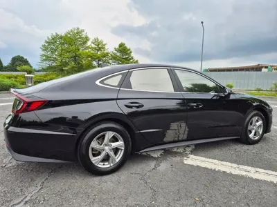 Hyundai Sonata 2022, 72748 км, за 10944.63 USD