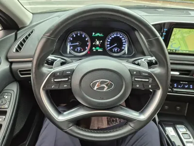 Hyundai Sonata 2022, 72748 км, за 10944.63 USD - фото 8
