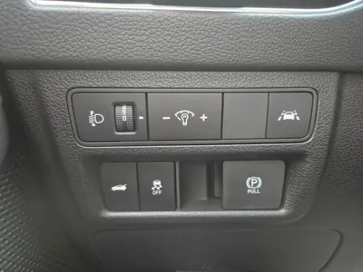 Hyundai Sonata 2022, 72748 км, за 10944.63 USD - фото 13