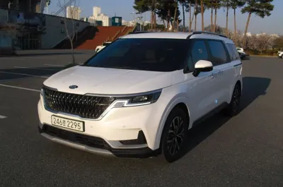 Kia Canival · 2021 год