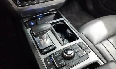 Genesis G80 2019, 246816 км, за 8533.54 USD - фото 9
