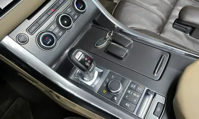 Land Rover Range Rover Sport 2016, 118831 км, за 17549.65 USD - фото 9