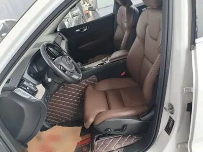 Volvo XC60 2019, 131600 км, за 13625.4 USD - фото 15
