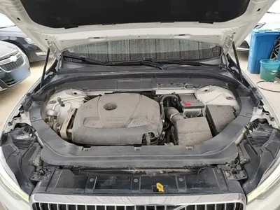 Volvo XC60 2019, 131600 км, за 13625.4 USD - фото 20