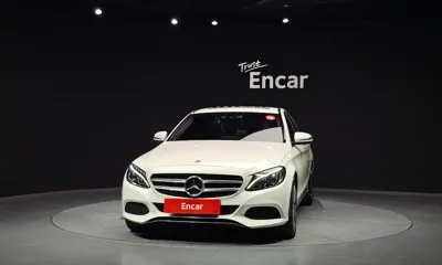 Mercedes-Benz C-Class 2017, 48022 км, за 11750.03 USD