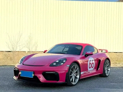 Porsche 718 · 2018 год
