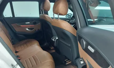 Mercedes-Benz GLC-Class 2022, 68856 км, за 28554.55 USD - фото 10