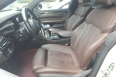 BMW 6 Series GT 2021, 67700 км, за 38620 USD - фото 14