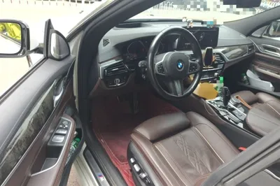 BMW 6 Series GT 2021, 67700 км, за 38620 USD - фото 19
