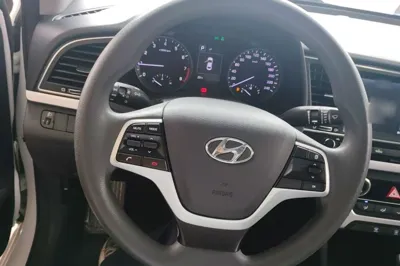 Hyundai Elantra (6th Generation 2016, 123200 км, за 6570 USD - фото 13