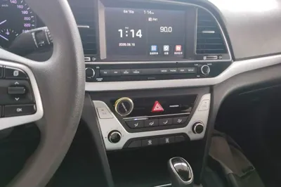 Hyundai Elantra (6th Generation 2016, 123200 км, за 6570 USD - фото 15