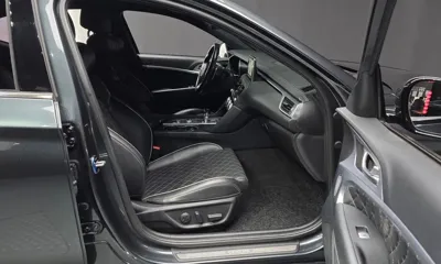 Genesis G70 2018, 132910 км, за 10831.04 USD - фото 11