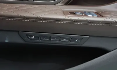 BMW 7-Series 2021, 62279 км, за 35688.73 USD - фото 30