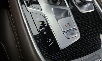 BMW 7-Series 2021, 62279 км, за 35688.73 USD - фото 32