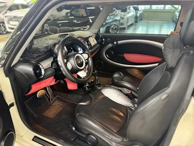 MINI Cooper 2010, 137722 км, за 3583.06 USD - фото 11