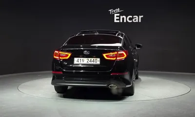 Kia K5 2014, 98773 км, за 3957.71 USD