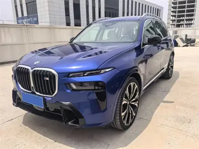 BMW 宝马X7 M60i · 2026 год