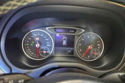 Mercedes-Benz B-Class 2019, 80800 км, за 9319 USD - фото 11