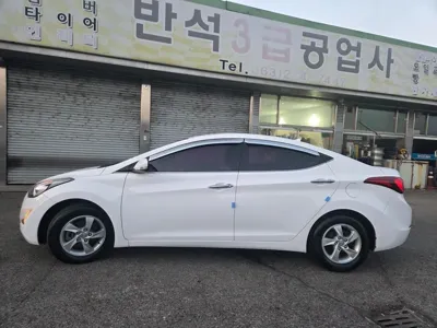 Hyundai Avante 2014, 96000 км, за 4588.42 USD - фото 7