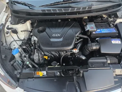 Hyundai Avante 2014, 96000 км, за 4588.42 USD - фото 19
