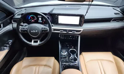 Kia K5 2023, 98973 км, за 11629.72 USD - фото 7