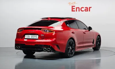 Kia Stinger 2019, 148216 км, за 10437.18 USD