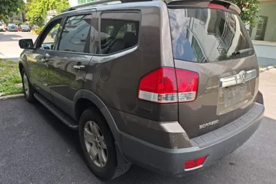 Kia Borrego 2015, 148600 км, за 8241 USD