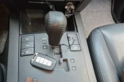 Kia Borrego 2015, 148600 км, за 8241 USD - фото 16
