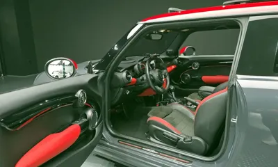 MINI Cooper 2019, 105266 км, за 10241.16 USD - фото 10