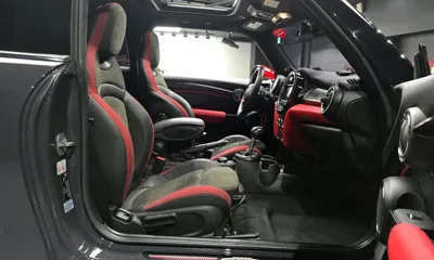 MINI Cooper 2019, 105266 км, за 10241.16 USD - фото 11