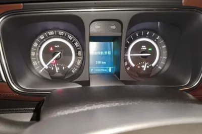 Buick GL8 2018, 166600 км, за 10283 USD - фото 12