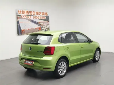 Volkswagen Polo 2014, 153600 км, за 2770.04 USD