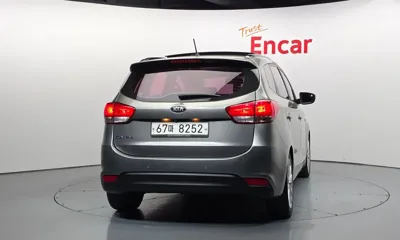 Kia Carens 2014, 108794 км, за 3635.65 USD