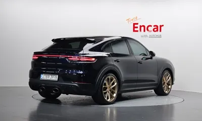 Porsche Cayenne 2022, 13040 км, за 142120.67 USD