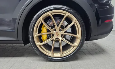 Porsche Cayenne 2022, 13040 км, за 142120.67 USD - фото 21