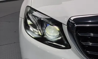 Mercedes-Benz E-Class 2018, 98688 км, за 15688.59 USD - фото 22