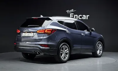 Hyundai Santafe 2018, 135770 км, за 8074.04 USD