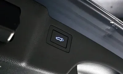 Hyundai Santafe 2018, 135770 км, за 8074.04 USD - фото 17