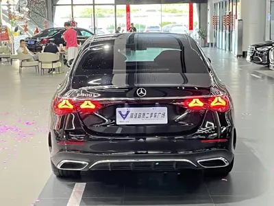 Mercedes-Benz E-Class 2024, 41000 км, за 46481.13 USD - фото 8